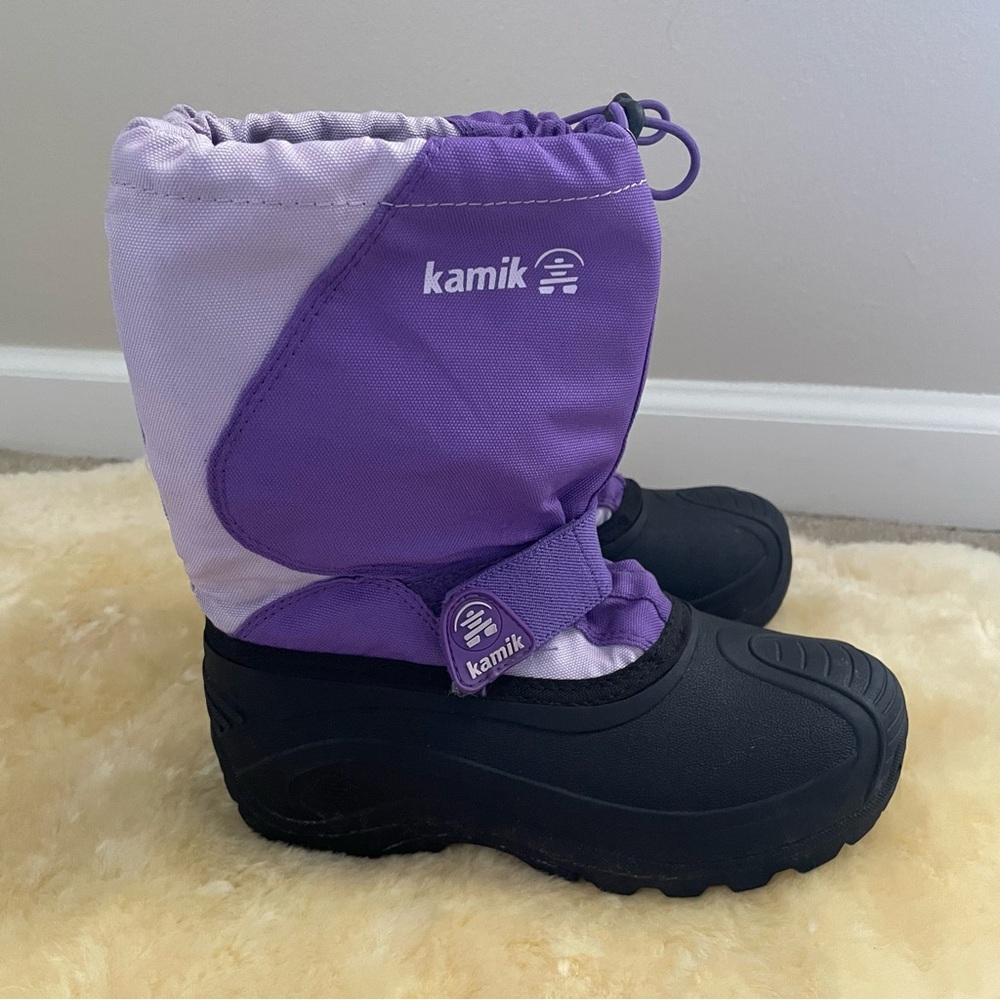 Kamik Girls Purple and Black Snow Boots size 2